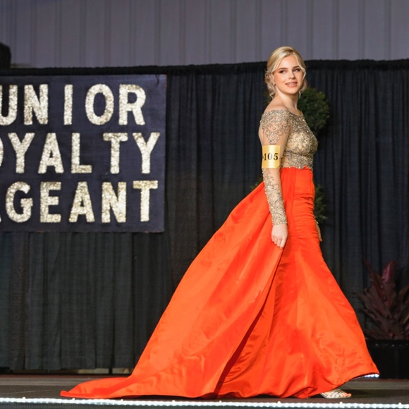 Rachel Allen Gown - Picture 4 of 4